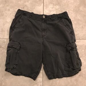 American Eagle cargo shorts